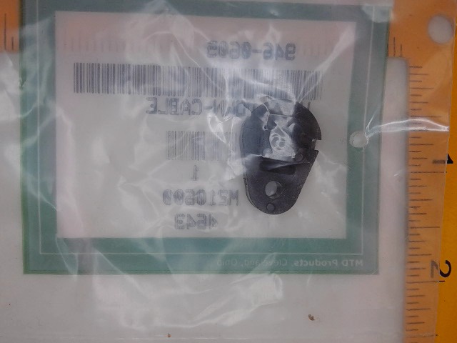 946-0605 Guide for CUB CADET