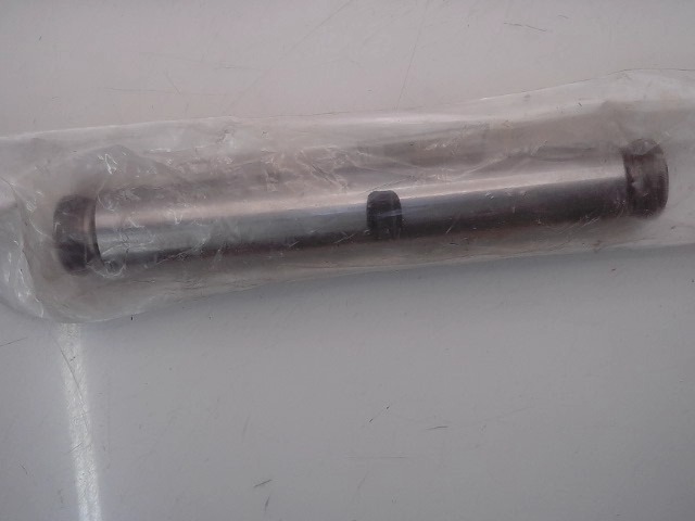 A-D8NN3115BA Pin for JOHN DEERE