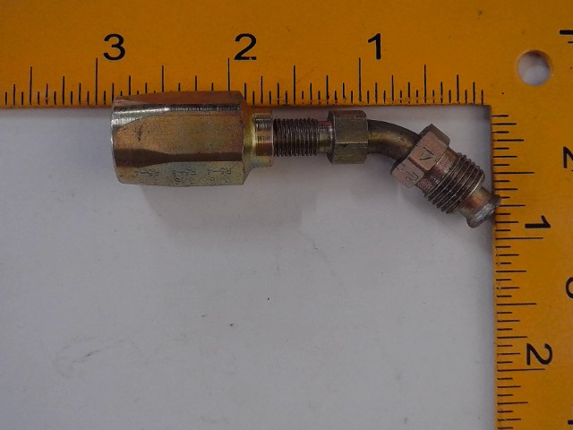 P26720-4-4 Fitting for NAVISTAR
