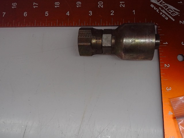 P1JS71-10-10 Fitting for CUB CADET
