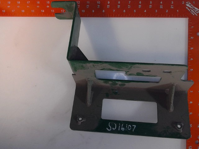 SJ16107 Toolbox Bracket for JOHN DEERE