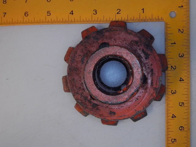 718998 Rivet for CUB CADET