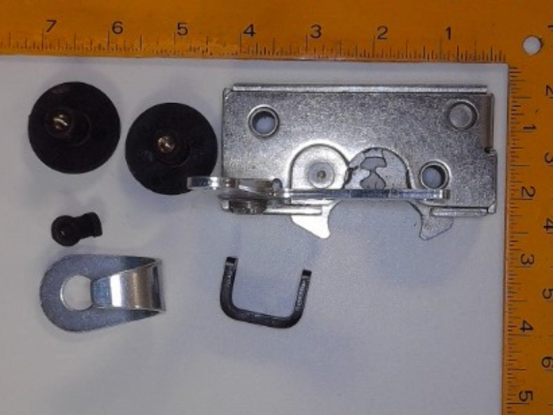 86047010 Latch