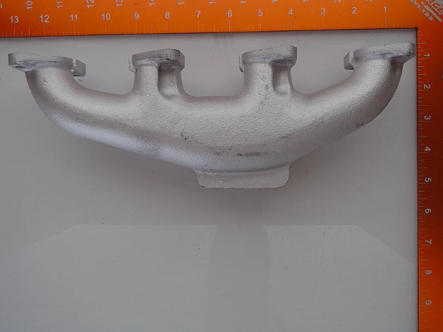 15743-12310 Manifold
