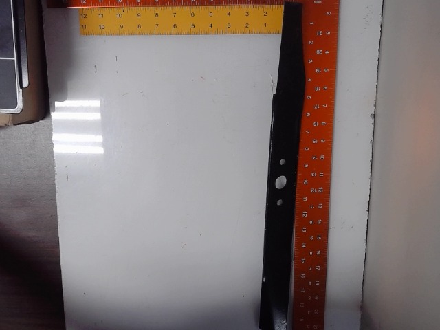 742-0520 Blade for CUB CADET
