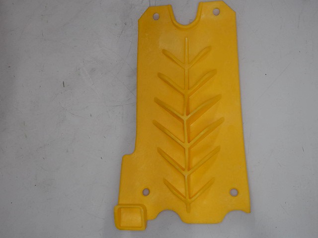 A-HXE10959 Plate for JOHN DEERE