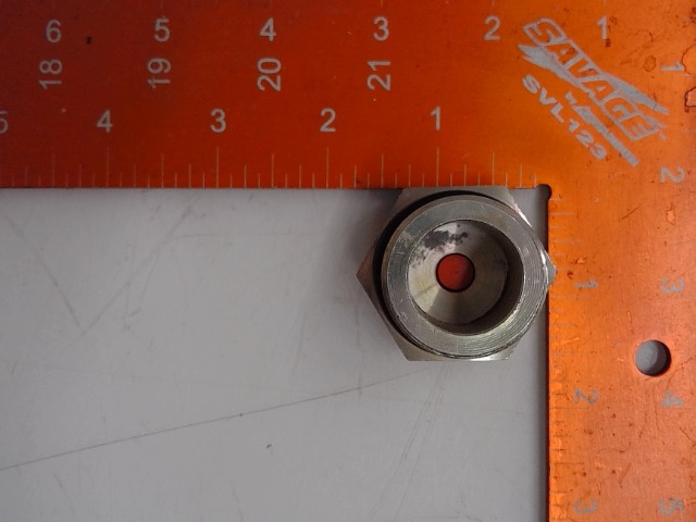 667958C1 Plug