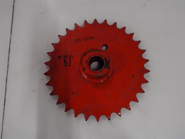 370-32086 Sprocket for GEHL MANITOU