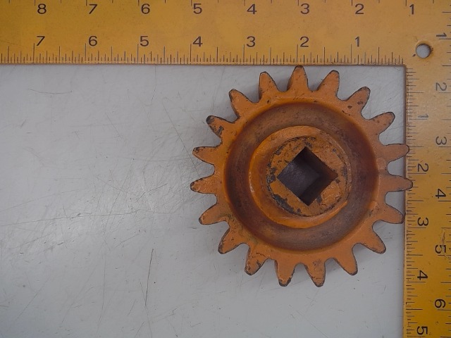 C253 Gear 19t