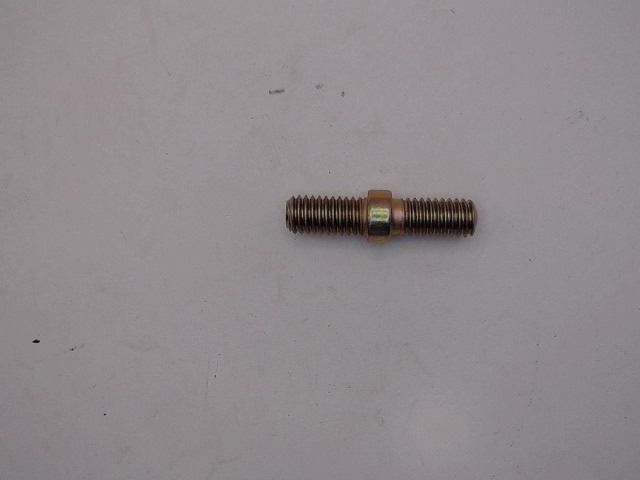 PT5977 Stud for JOHN DEERE