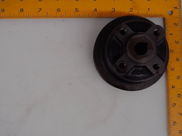 15621-74250 Pulley Fan