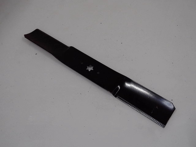 942-0656 Blade for CUB CADET