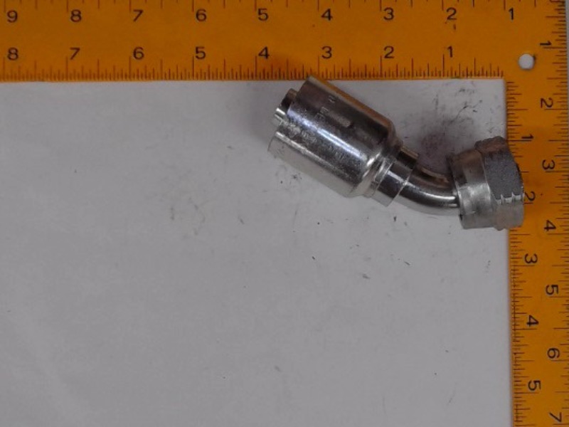 X1B143-12-10 Fitting for JOHN DEERE