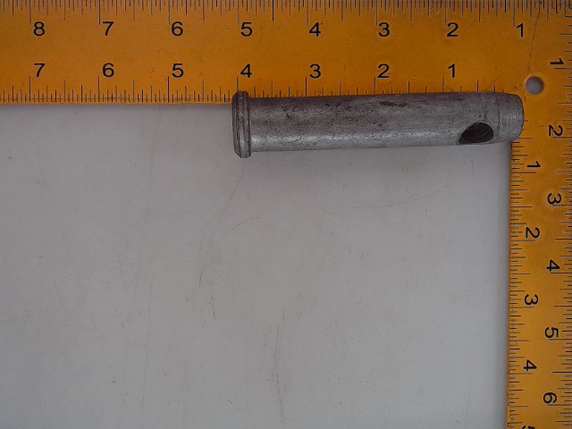 E3314 AGCO Pin
