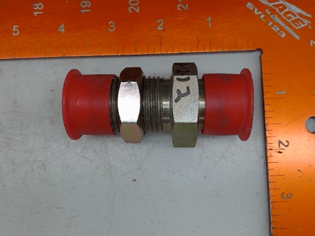 X0353-12-12 Adapter W Nut for JOHN DEERE