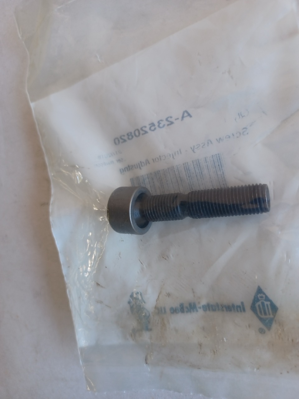 A-23520820 Screw Assy-injector Adj