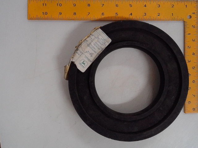 H94885 Seal for JOHN DEERE