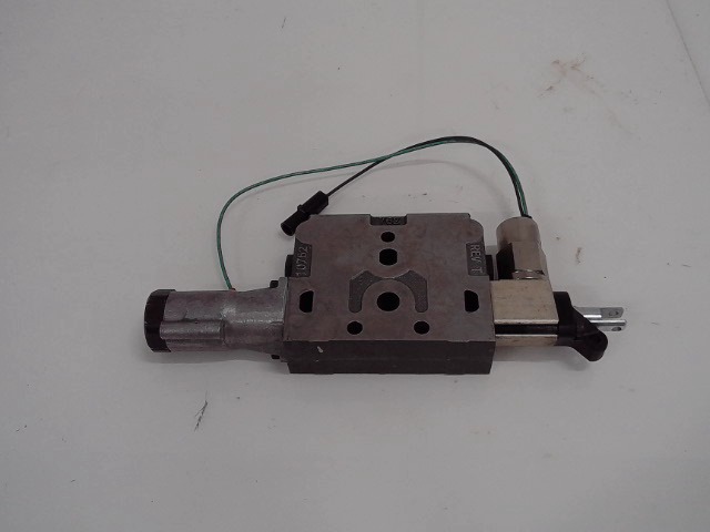 170-34615 Valve Section for GEHL MANITOU