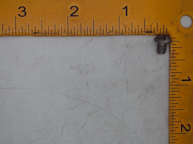 310-28786 Screw for GEHL MANITOU
