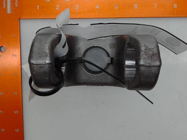 A-806-3520 Yoke for JOHN DEERE