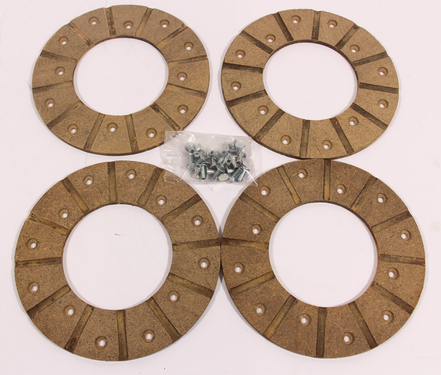 E1ADDN2284 Brake lining kit Made to fit for FORD NEW HOLLAND